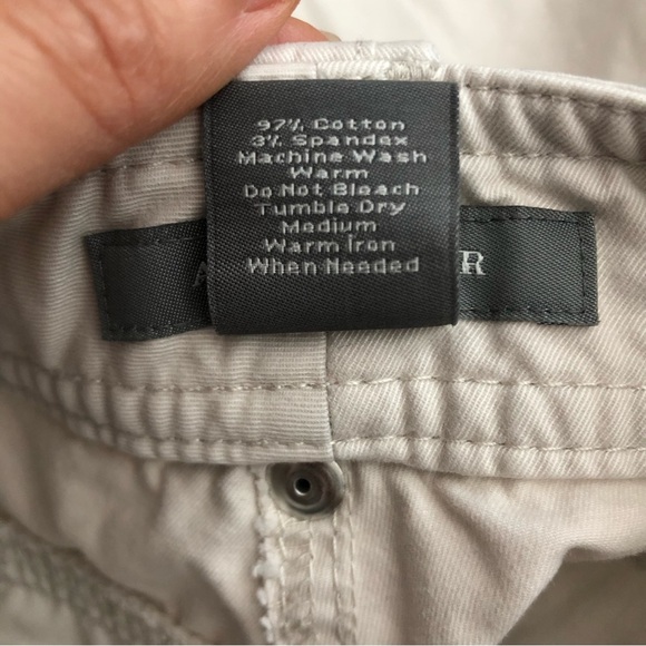 Ann Taylor Beige Chino Short - Picture 8 of 10